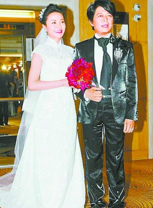 揭嫁得好的二三線(xiàn)女星 “可云”家別墅帶瀑布