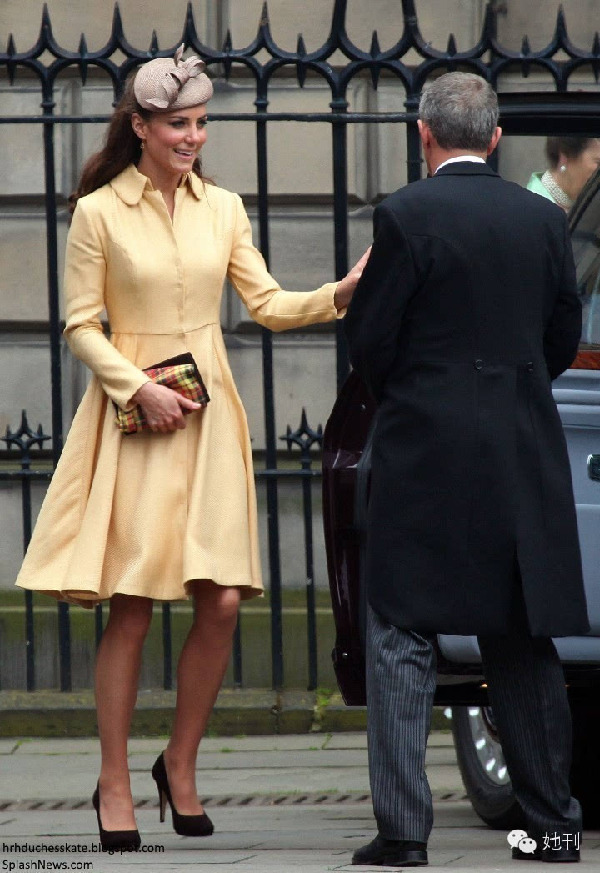 她貴比英女王，卻穿幾百塊的衣服美翻東南亞！