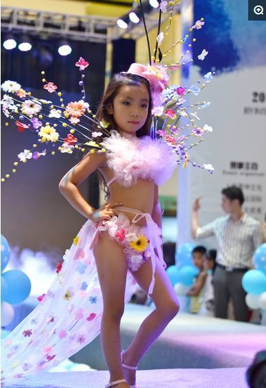 商場(chǎng)舉辦少兒“維密秀”遭批