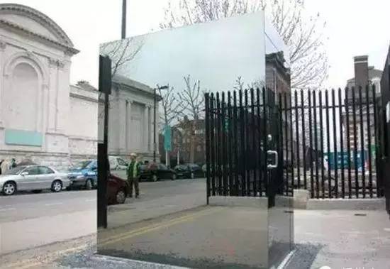 德國(guó)柏林將推出男女通用公廁 盤點(diǎn)各地奇葩公廁（組圖）