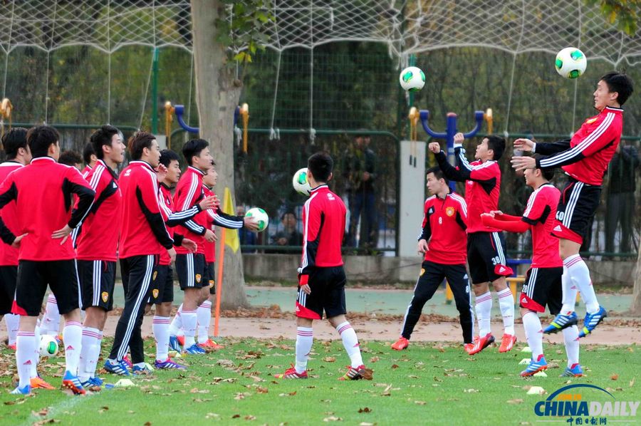 國足在西安備戰(zhàn)亞洲杯預選賽